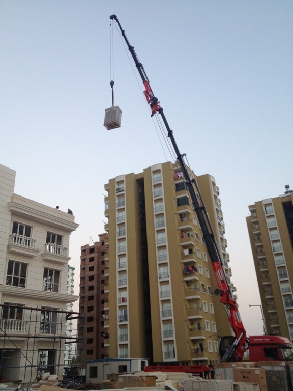 30 Tons Knuckle Boom Crane