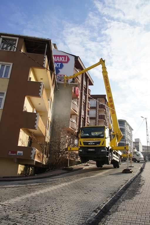 Palfinger Wumag WT3700 37 Meter Truck Mounted Platform